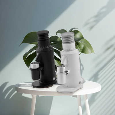 T64 Moulin à grains électrique à espresso d'une capacité de 120 g