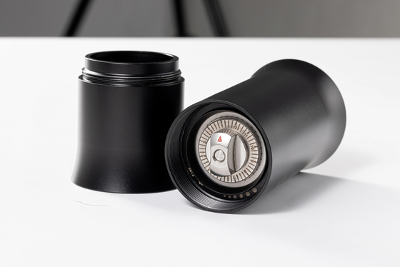 Plus petit Burr Plastic Outdoor Coffee Grinder portatif avec la poignée de noix