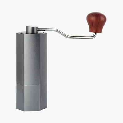 Broyeur manuelle en aluminium Hexagonal Adjustable Setting de grains de café en métal pour le voyage de ménage