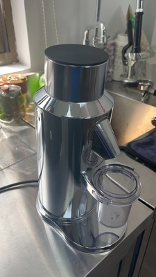 80,7 kg Moulin à café à grande vitesse pour un broyage constant et uniforme